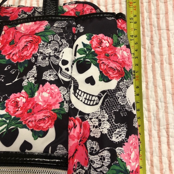 BETSEY JOHNSON back pack. Looks new. However there are a couple frayed places - Picture 13 of 15